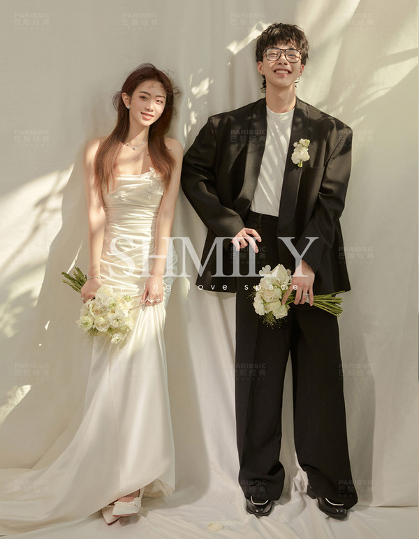 Mr王先生Mr蒋小姐