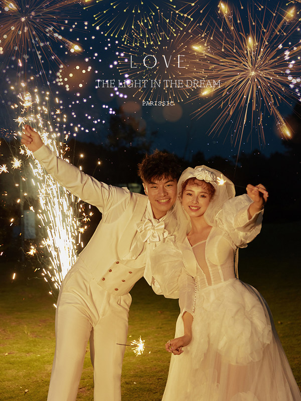 Mr熊先生Mrs王小姐