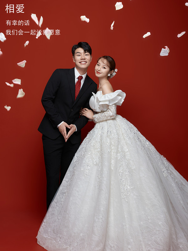 Mr赵先生Mrs周小姐